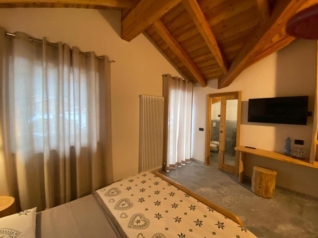 פינזולו B&B Casa Il Sasso מראה חיצוני תמונה